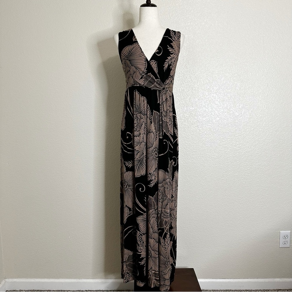 Soma Boho Black Tan Leaf Print Jersey Knit Surplice V-Neck Maxi Dress, Size XS